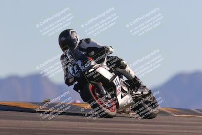 media/Nov-06-2023-Moto Forza (Mon) [[ce023d0744]]/3-Intermediate Group/Session 5 (Turn 9)/